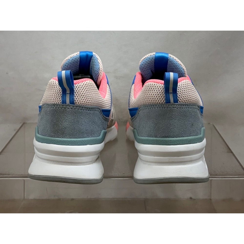 New Balance Women's Sneakers in Grey, Pink & Blue - Picture 4 of 10